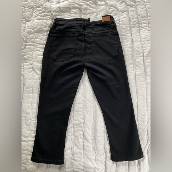 Judy Blue Capri Jeans, Black, Size 3/26, NWT, Mid-Rise - Picture 2 of 4